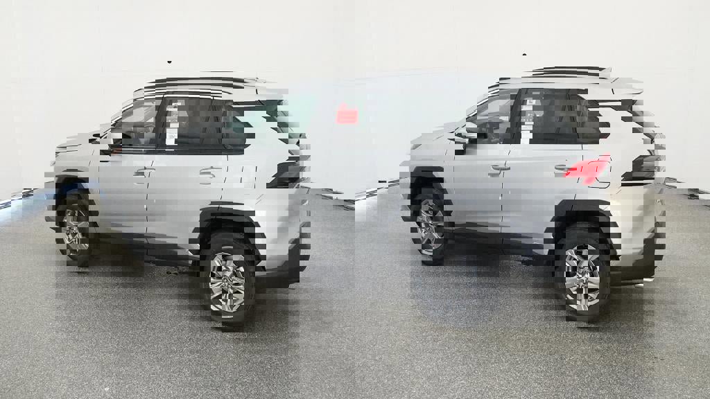New 2025 Toyota RAV4 XLE image 4