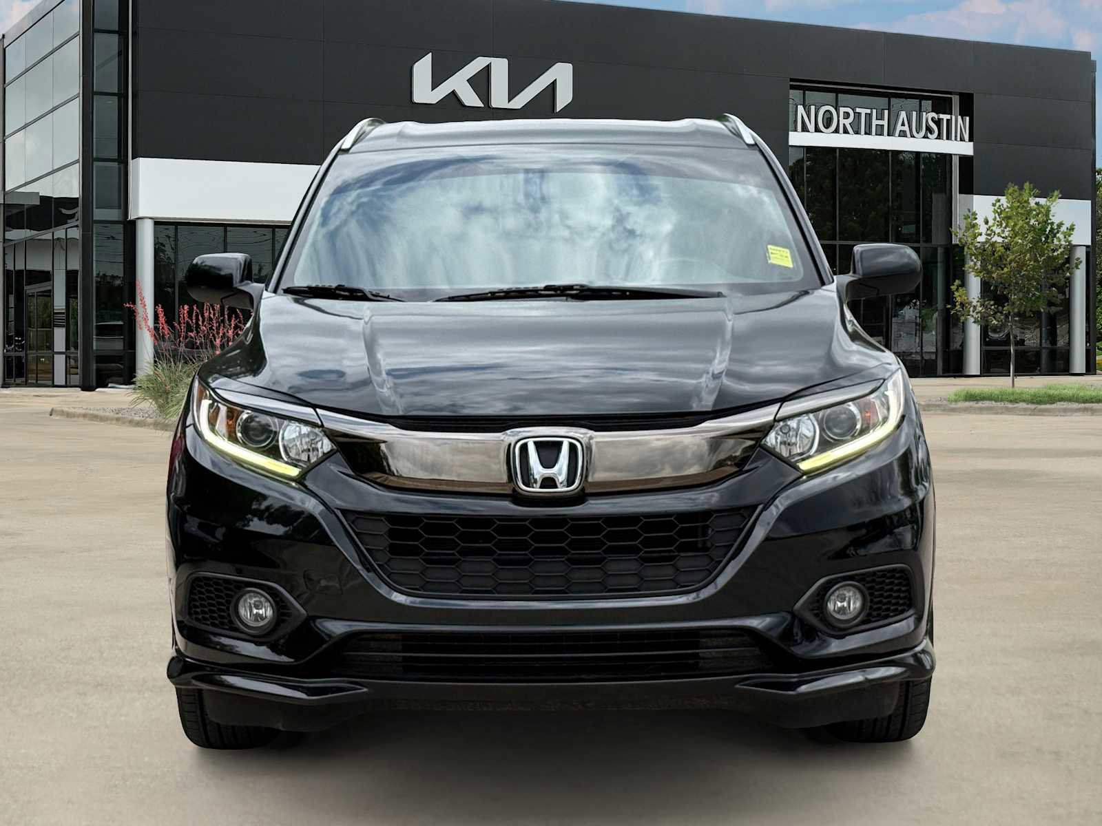 Used 2022 Honda HR-V Sport image 3
