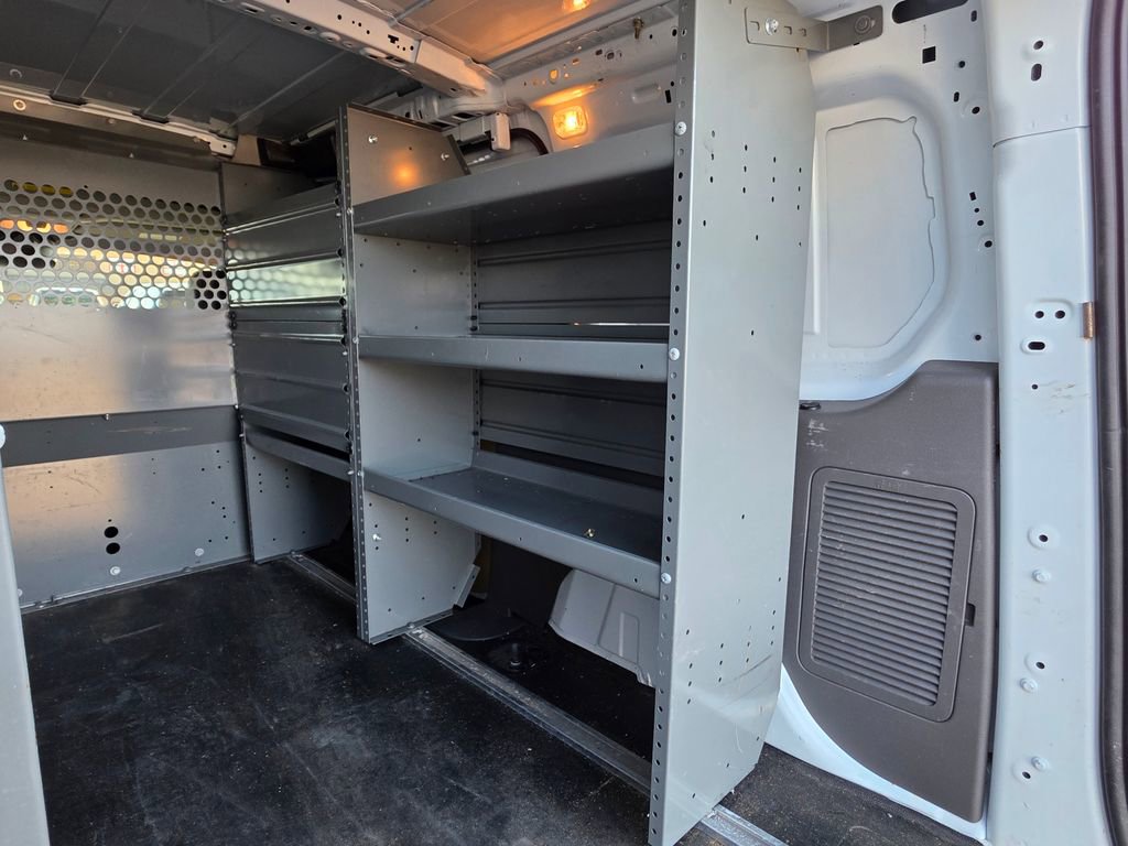 Used 2022 Ford Transit Connect XL image 19