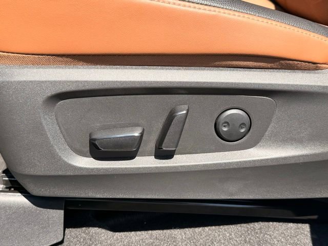 Certified 2025 Nissan Pathfinder Platinum image 15