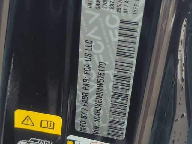 Used 2021 Jeep Wrangler Unlimited Sahara w/ Cold Weather Group image 28