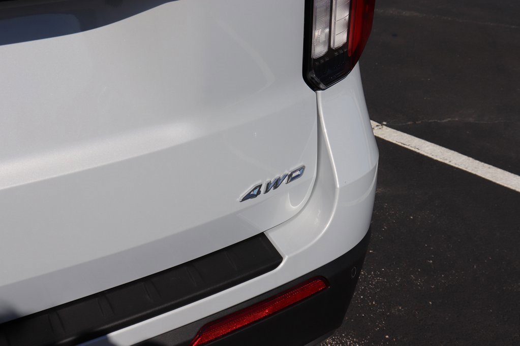 New 2026 Ford Explorer Active image 13