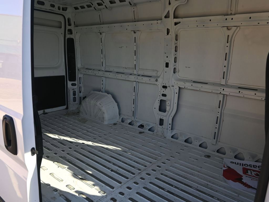 Used 2023 RAM ProMaster 2500 image 28