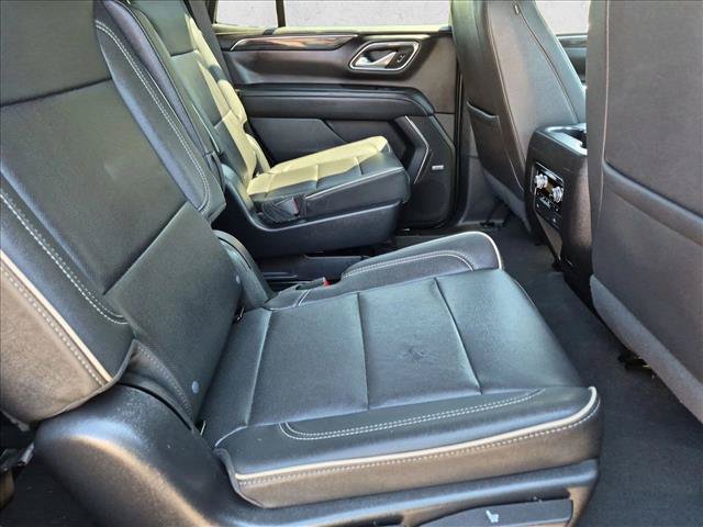 Used 2022 GMC Yukon SLT w/ SLT Premium Package AWD/4WD image 22