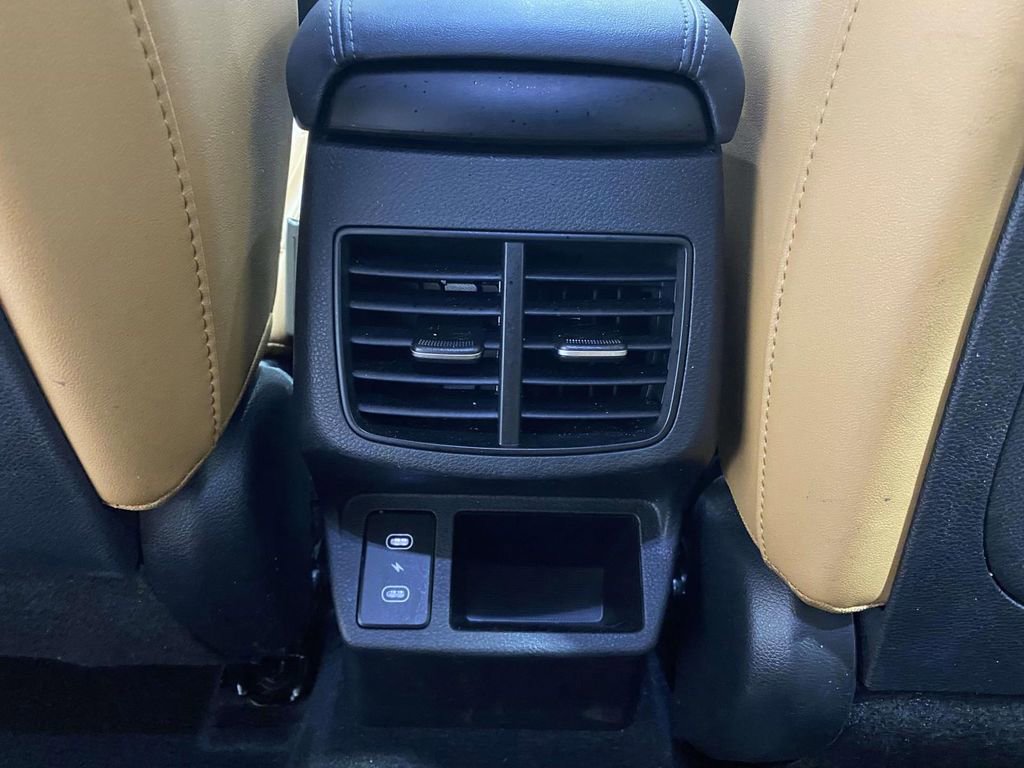 Used 2024 Kia Seltos EX image 12