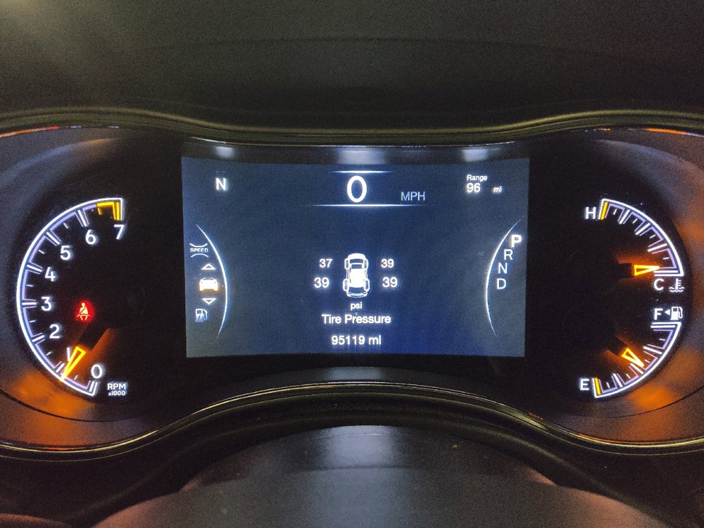 Used 2018 Jeep Grand Cherokee Limited AWD/4WD image 23