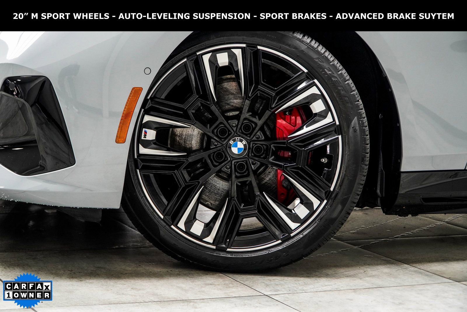 Used 2025 BMW i5 M60 w/ Premium Package image 3