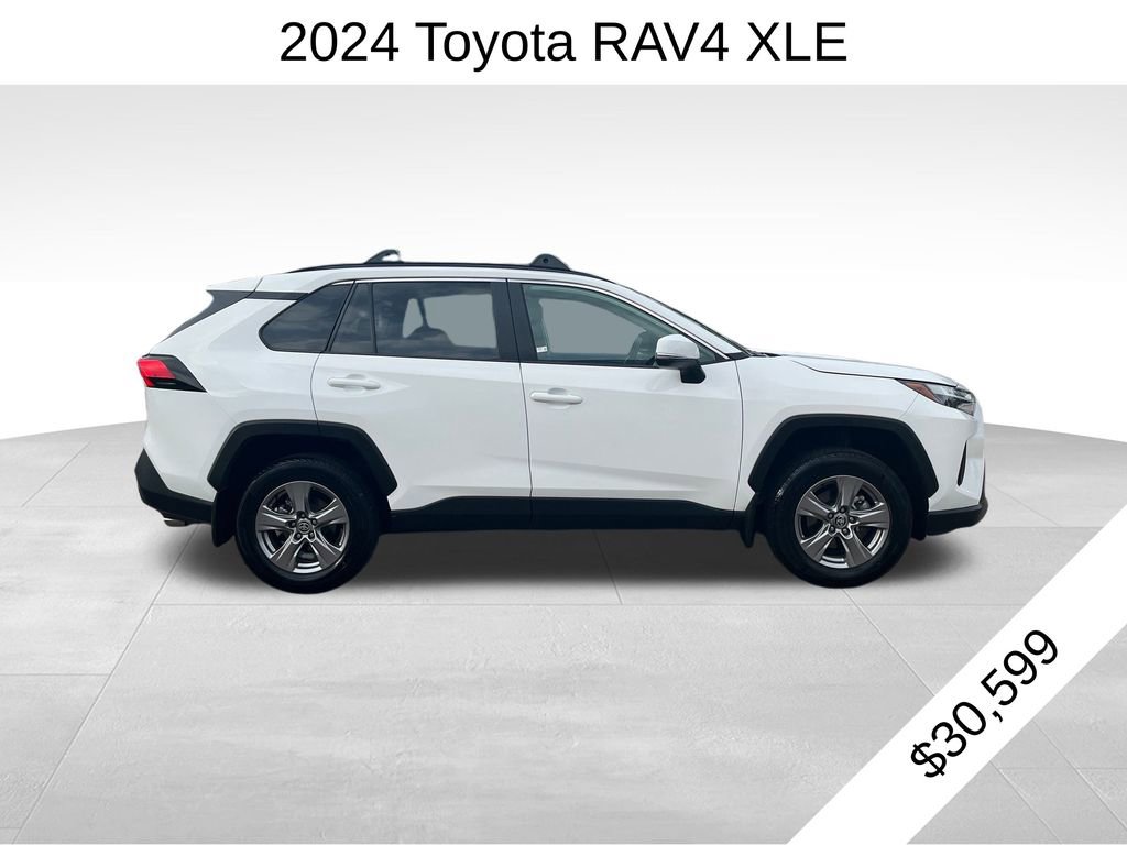 Used 2024 Toyota RAV4 XLE image 2