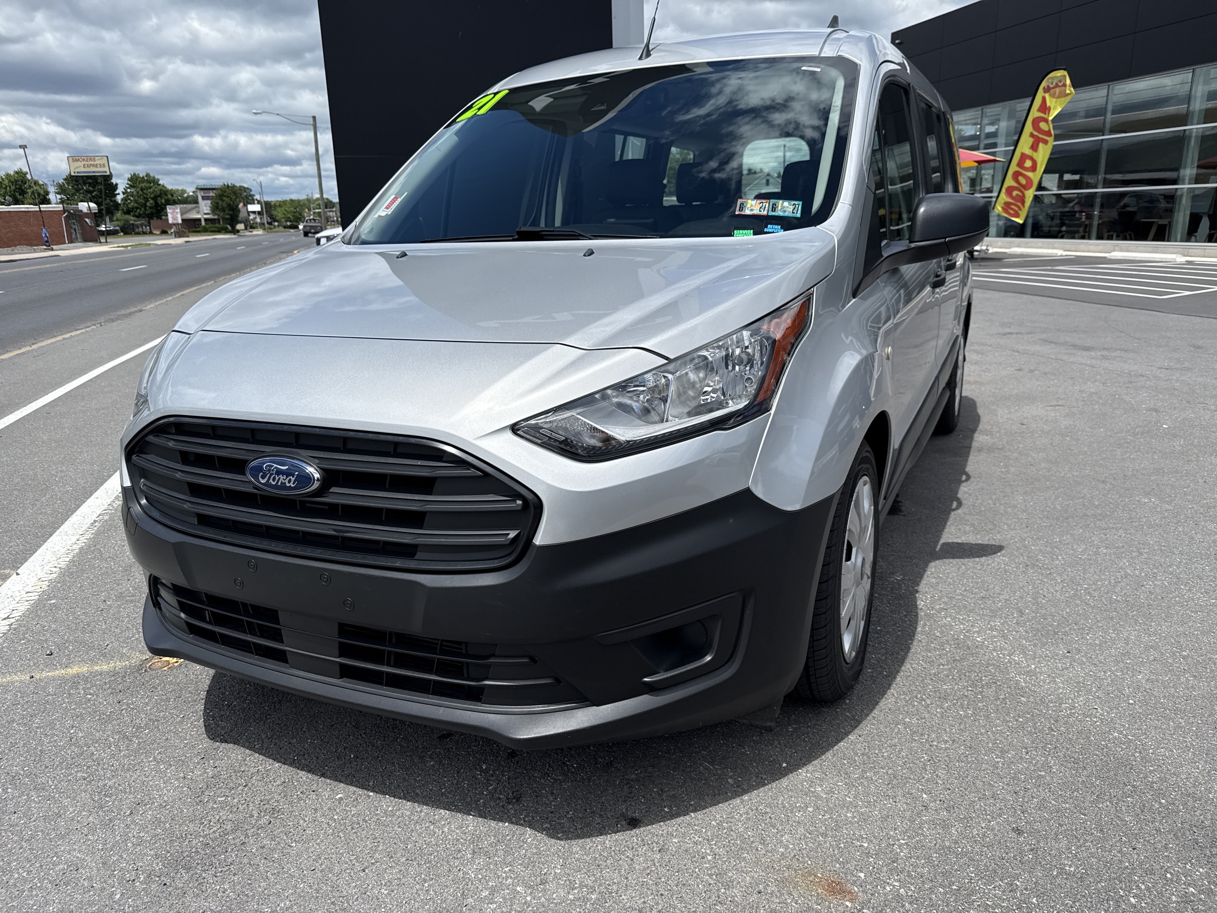 Used 2021 Ford Transit Connect XL FWD image 8
