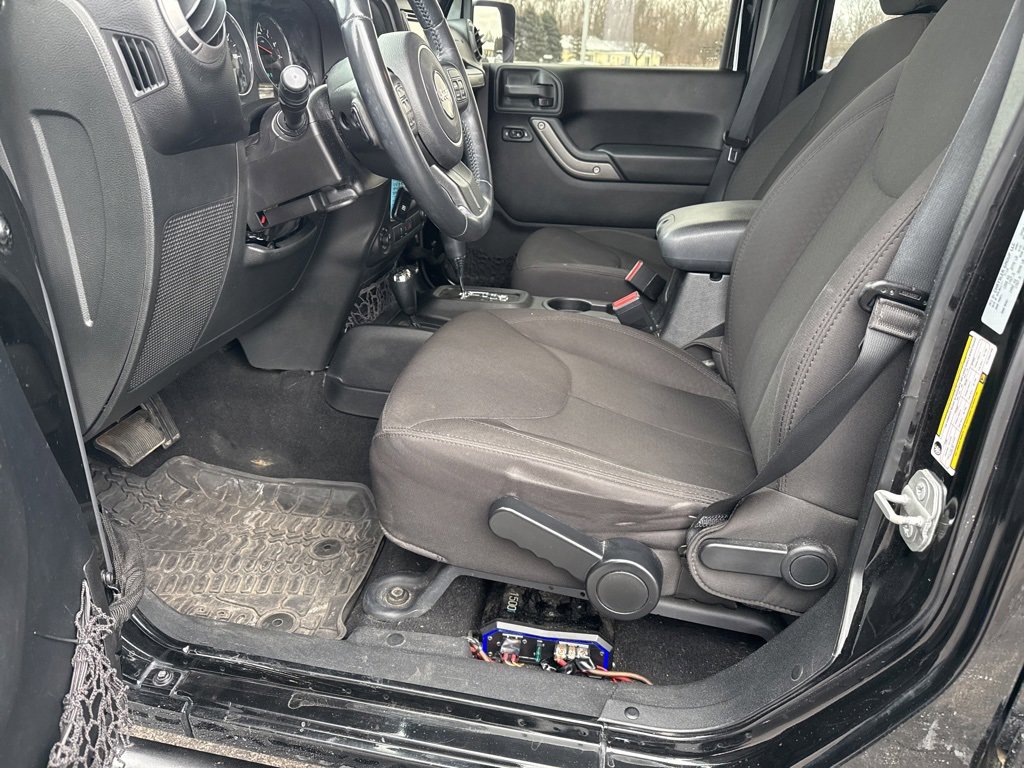 Used 2015 Jeep Wrangler Unlimited Sport w/ Quick Order Package 24S image 14