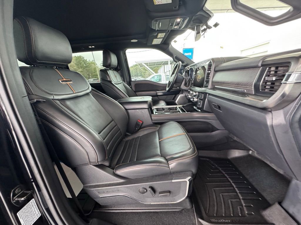 Used 2023 Ford F250 Platinum image 17