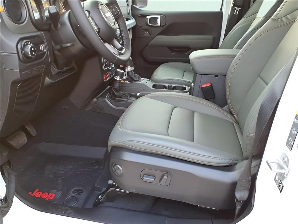 New 2026 Jeep Gladiator Mojave image 9