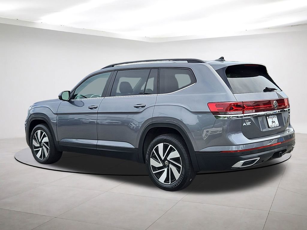 Used 2024 Volkswagen Atlas SE AWD/4WD image 5