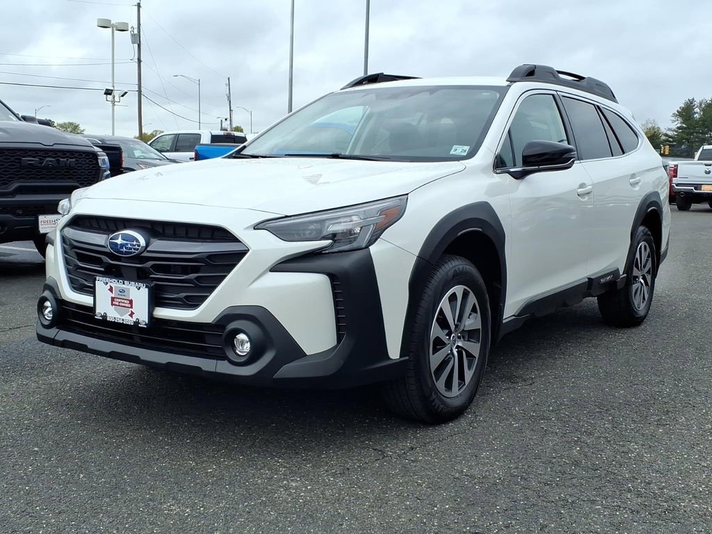Certified 2024 Subaru Outback Premium w/ Popular Package #1A AWD/4WD image 3