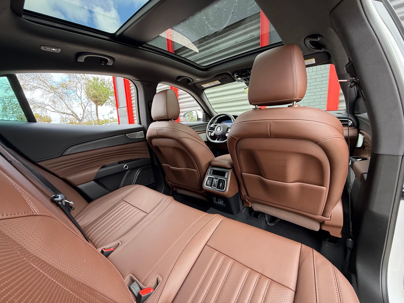 Used 2023 Maserati Grecale GT image 19