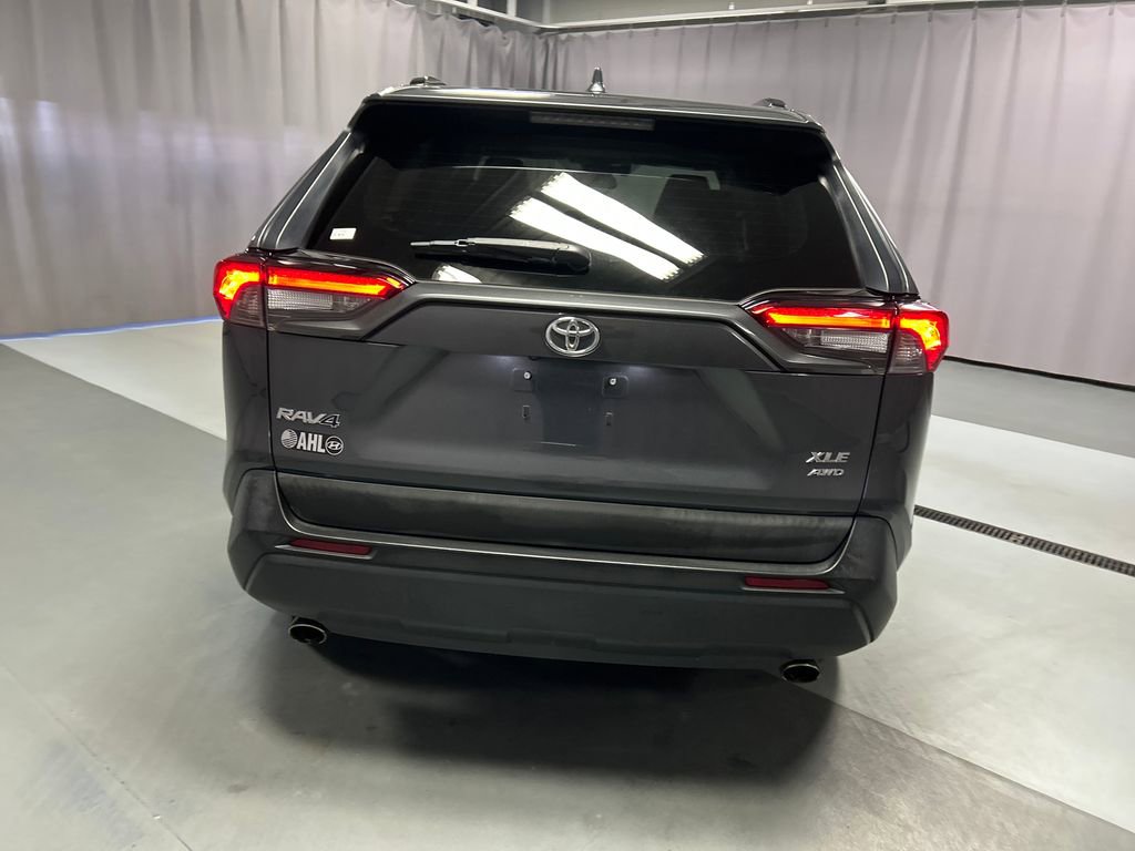 Used 2019 Toyota RAV4 XLE Premium w/ Cold Weather Package image 6