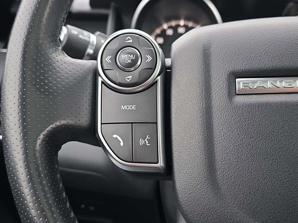 Used 2016 Land Rover Range Rover Sport HSE image 20
