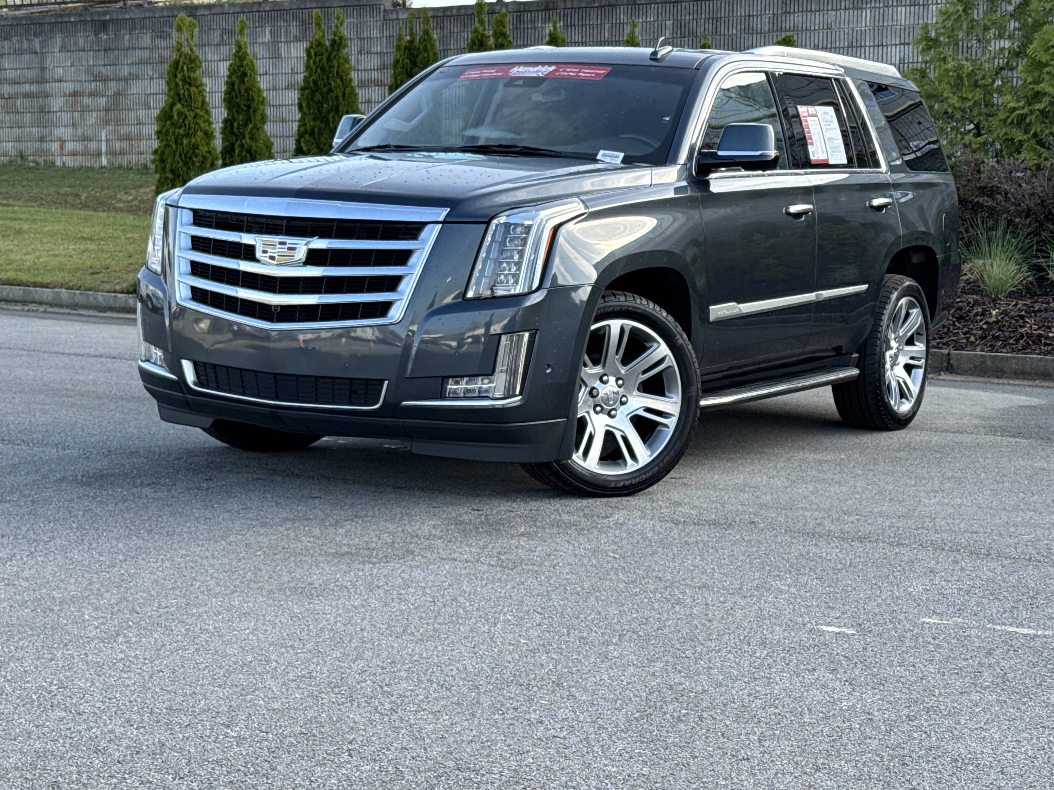 Used 2020 Cadillac Escalade Luxury image 5