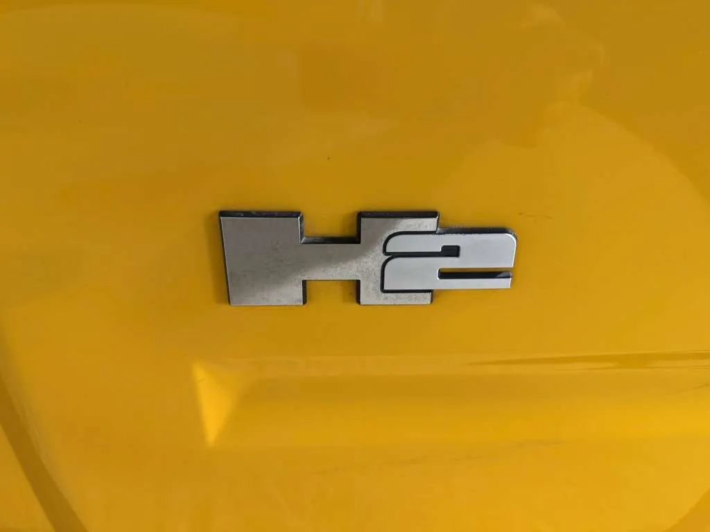 Used 2004 HUMMER H2 w/ Preferred Equipment Group AWD/4WD image 12