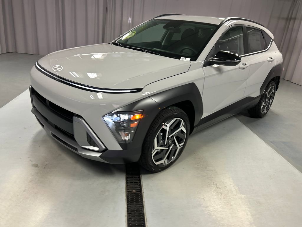 New 2026 Hyundai Kona SEL Premium image 3