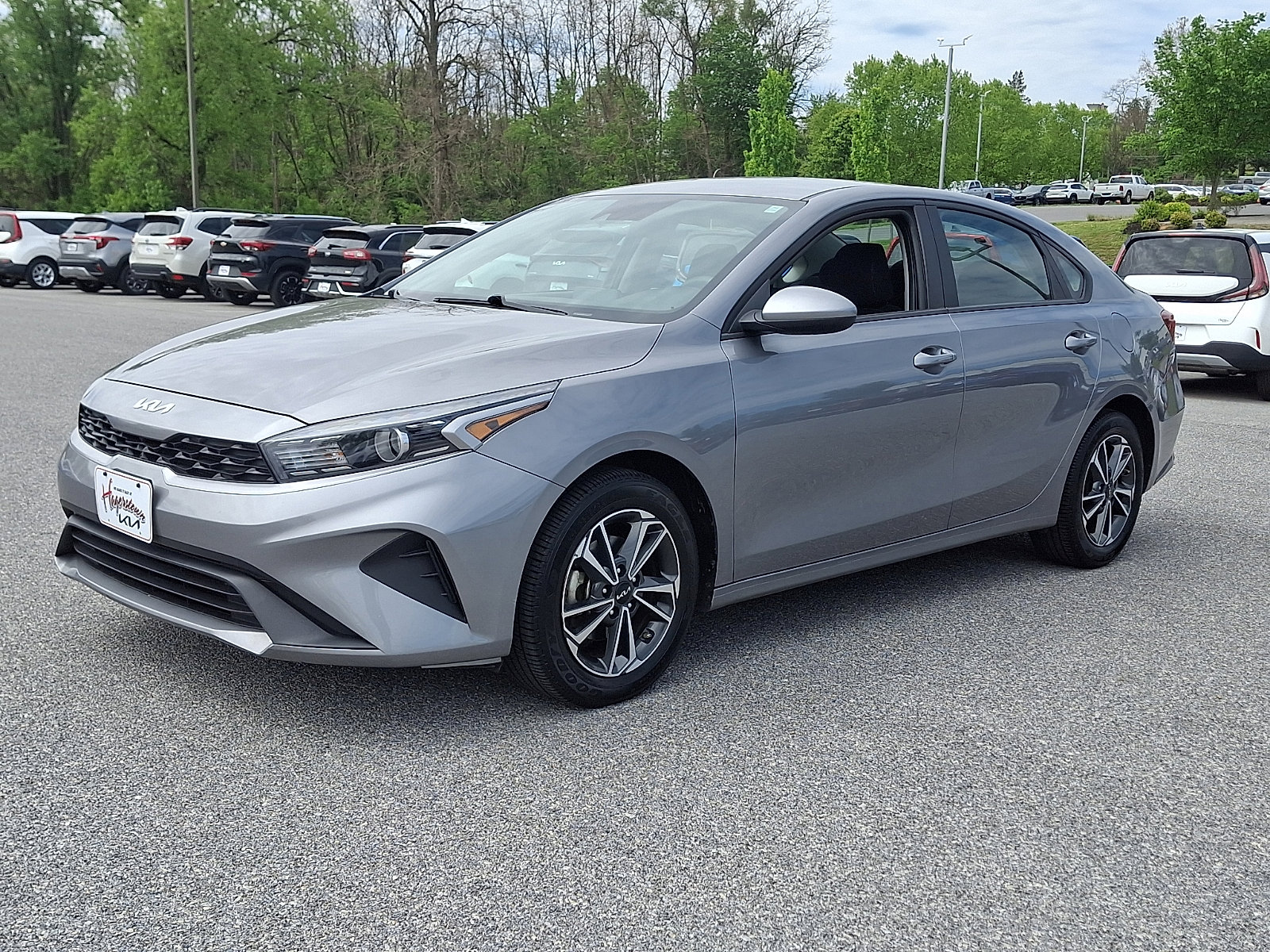 Certified 2024 Kia Forte LXS FWD image 3