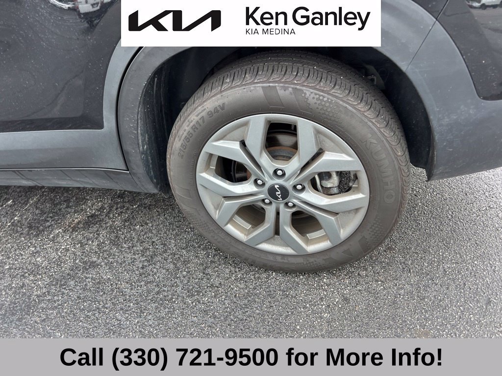 Certified 2025 Kia Seltos LX AWD/4WD image 22