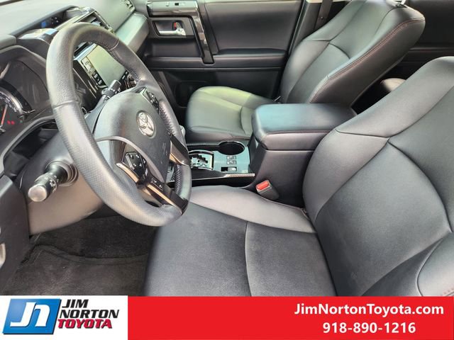 Used 2021 Toyota 4Runner TRD Off-Road Premium image 14
