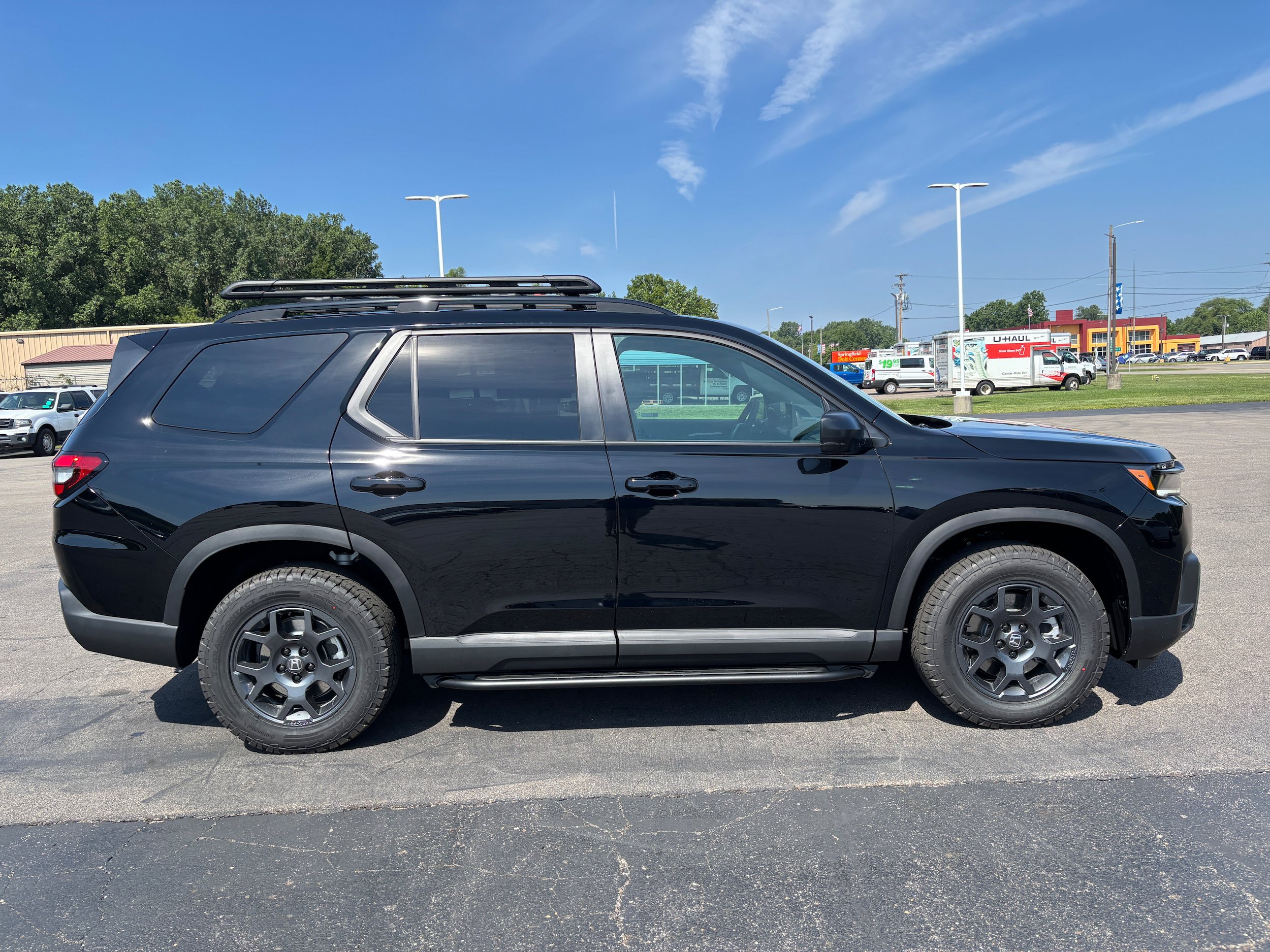 New 2026 Honda Pilot TrailSport image 5