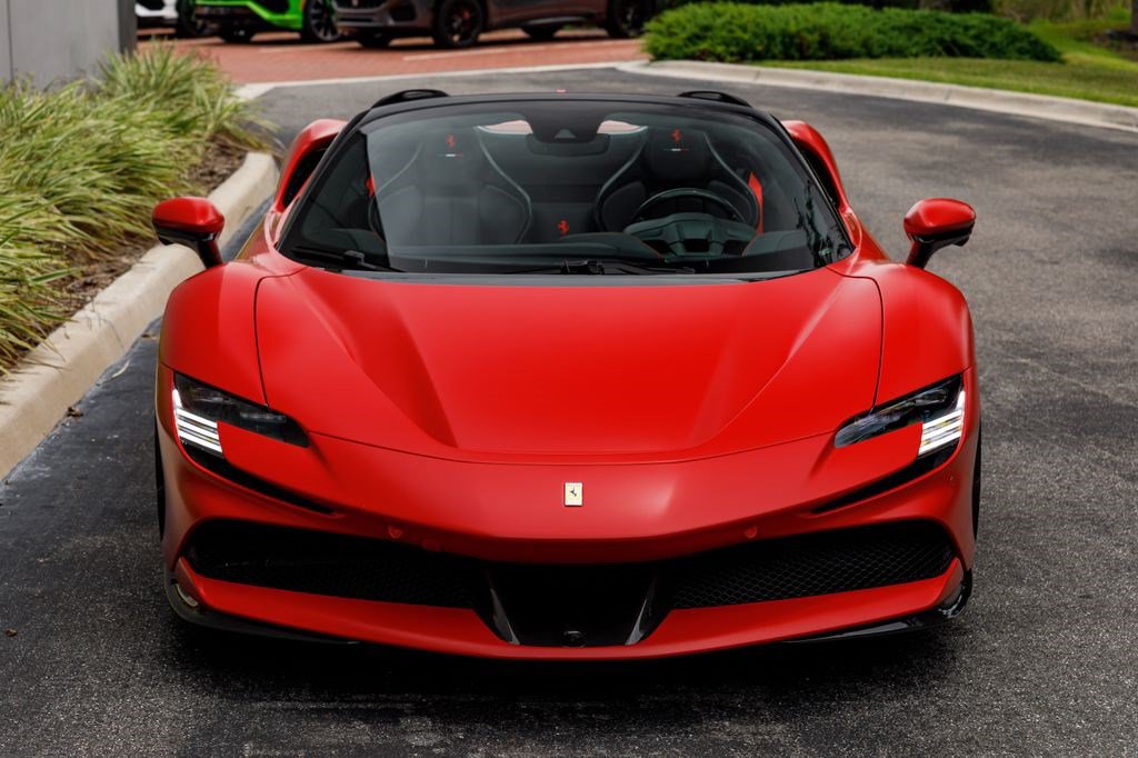 Used 2025 Ferrari SF90 Spider AWD/4WD image 8