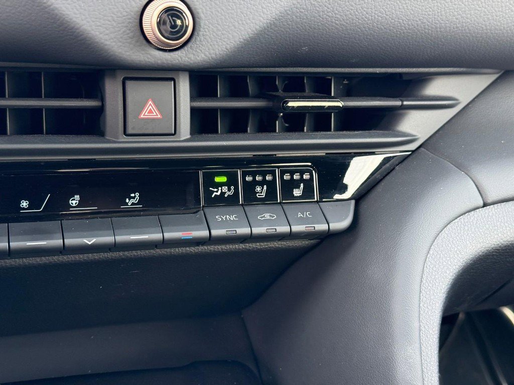 Certified 2025 Toyota Crown Signia w/ Advanced Technology Package image 24