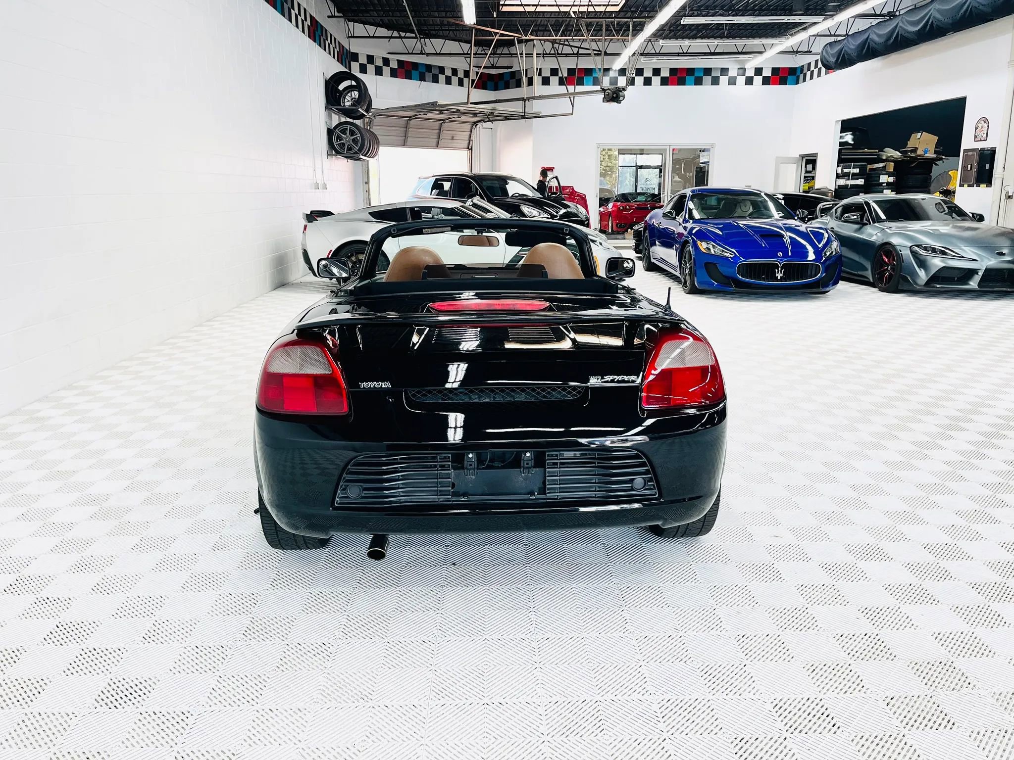 Used 2002 Toyota MR2 RWD image 34