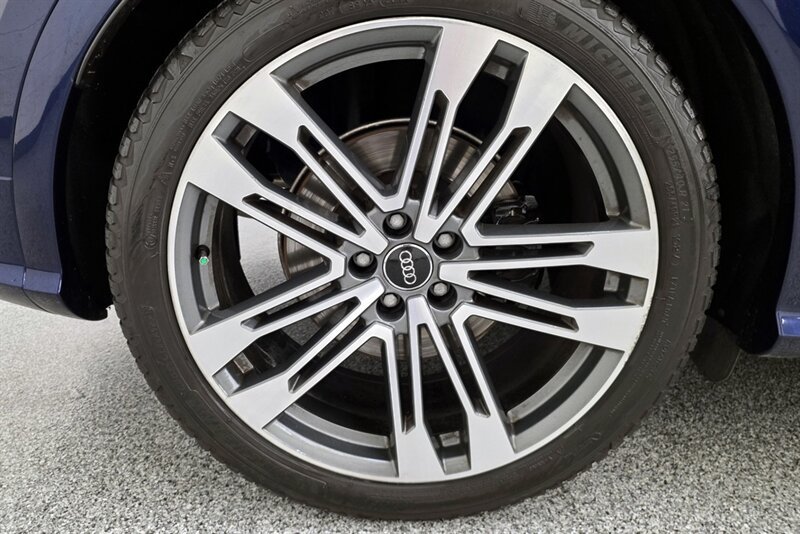 Used 2019 Audi SQ5 Premium w/ Convenience Package AWD/4WD image 38