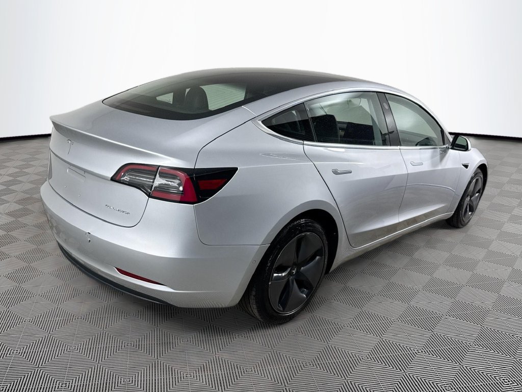 Used 2018 Tesla Model 3 Long Range AWD/4WD image 8