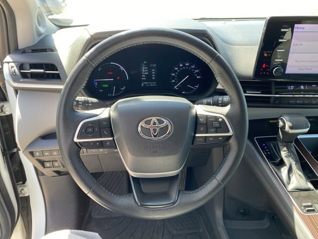 Certified 2023 Toyota Sienna XLE w/ XLE Plus Package image 6