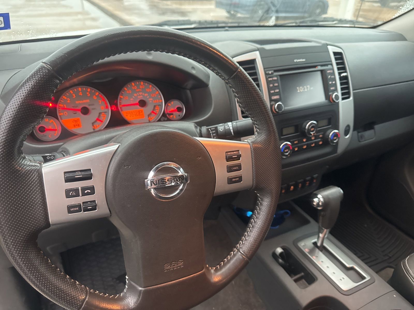 Used 2015 Nissan Frontier PRO-4X w/ Pro-4x Luxury Package AWD/4WD image 15