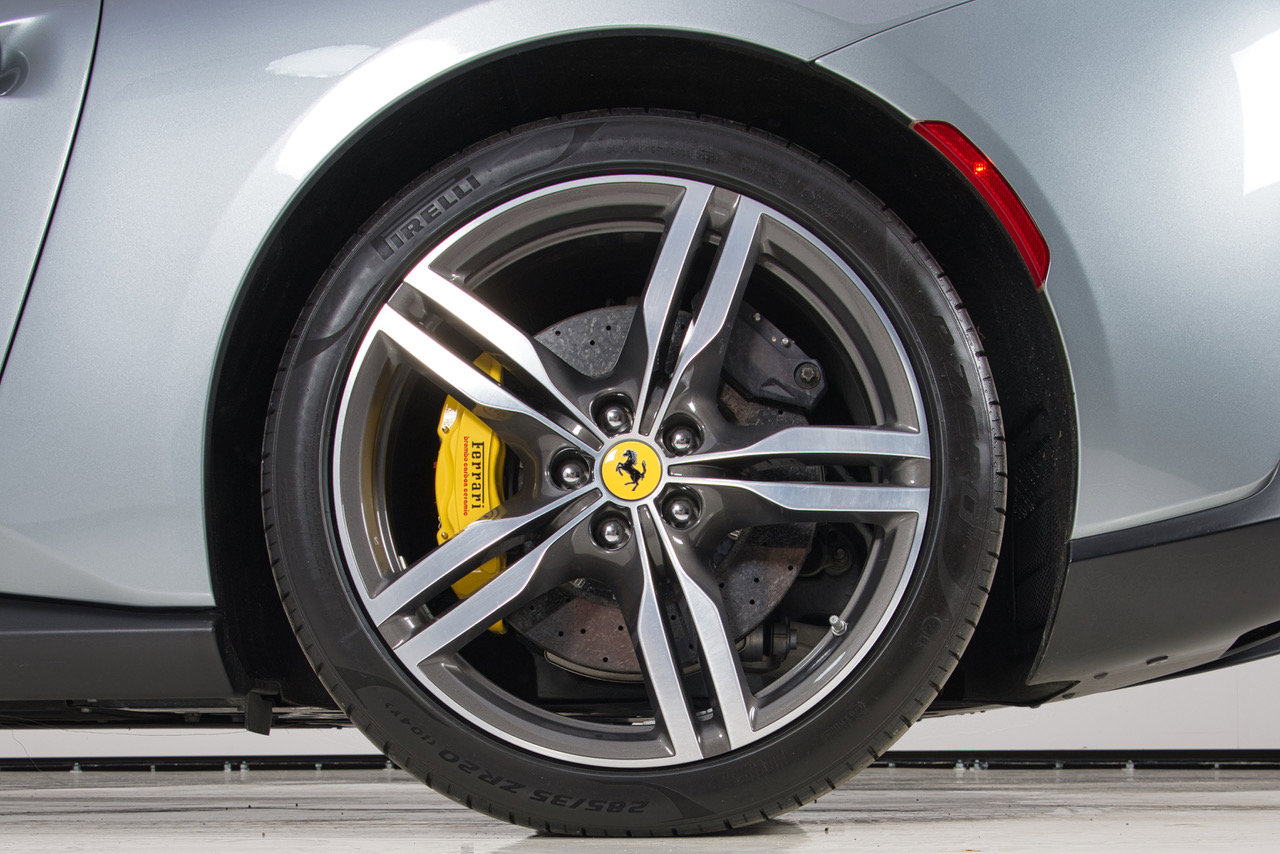 Certified 2019 Ferrari Portofino image 16