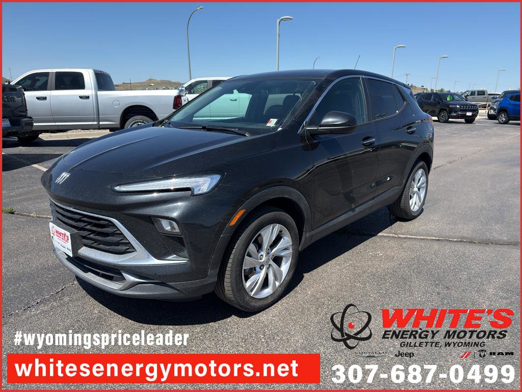 Used 2025 Buick Encore GX Preferred FWD image 1