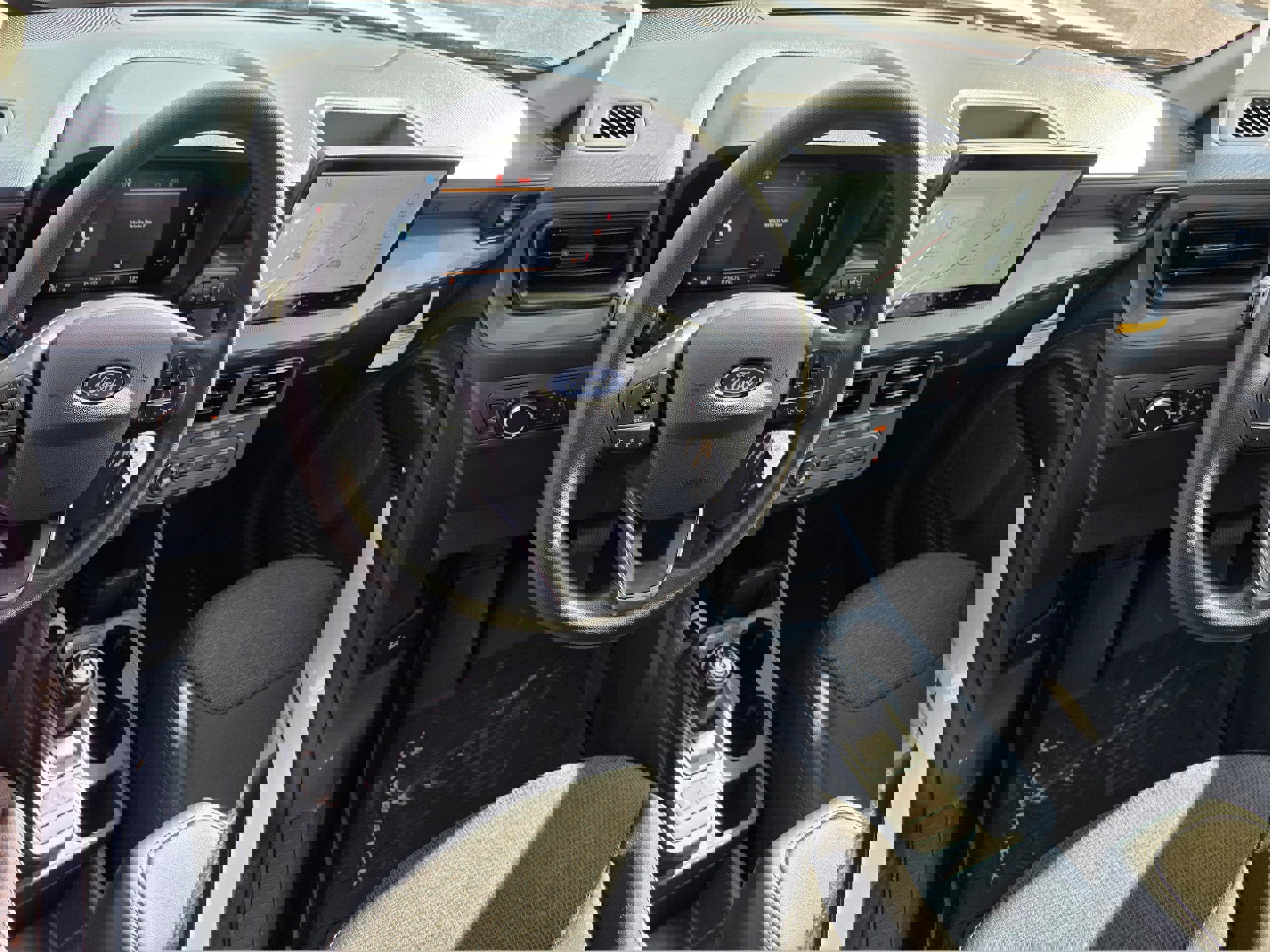 New 2026 Ford Maverick XL image 6