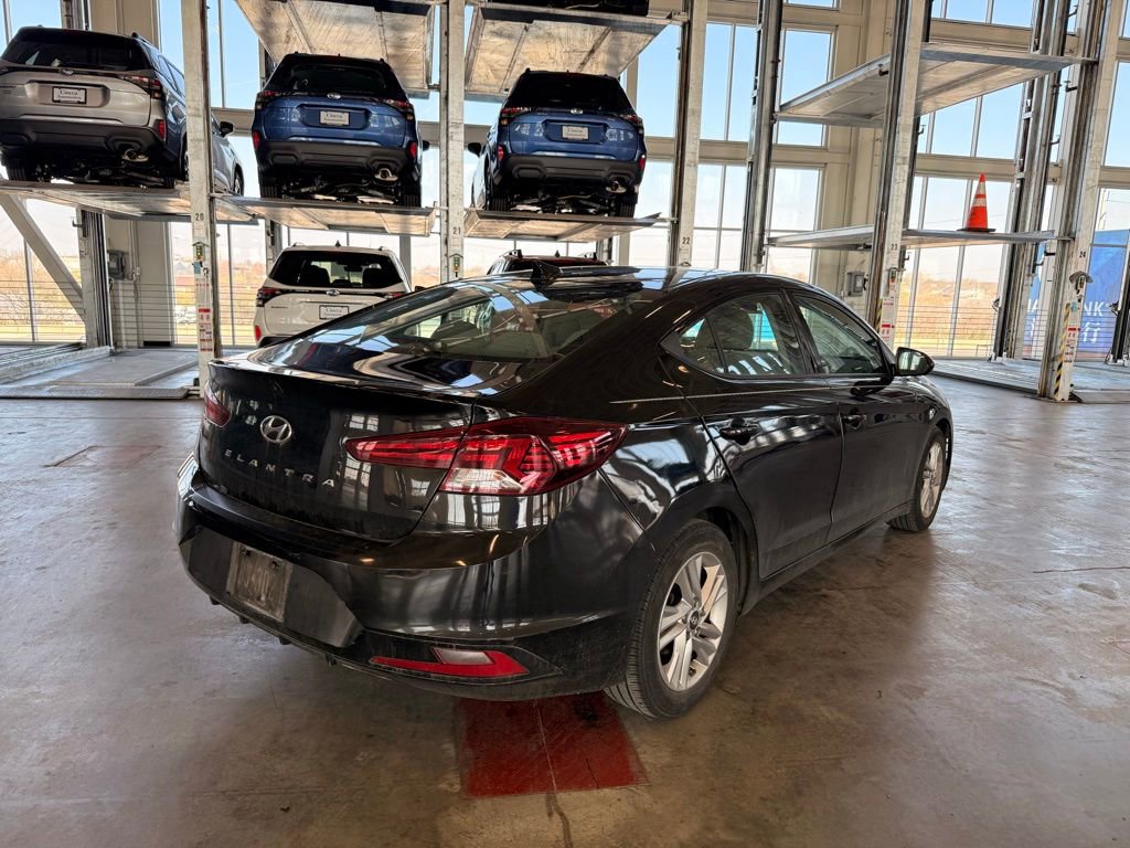 Used 2020 Hyundai Elantra SEL image 3