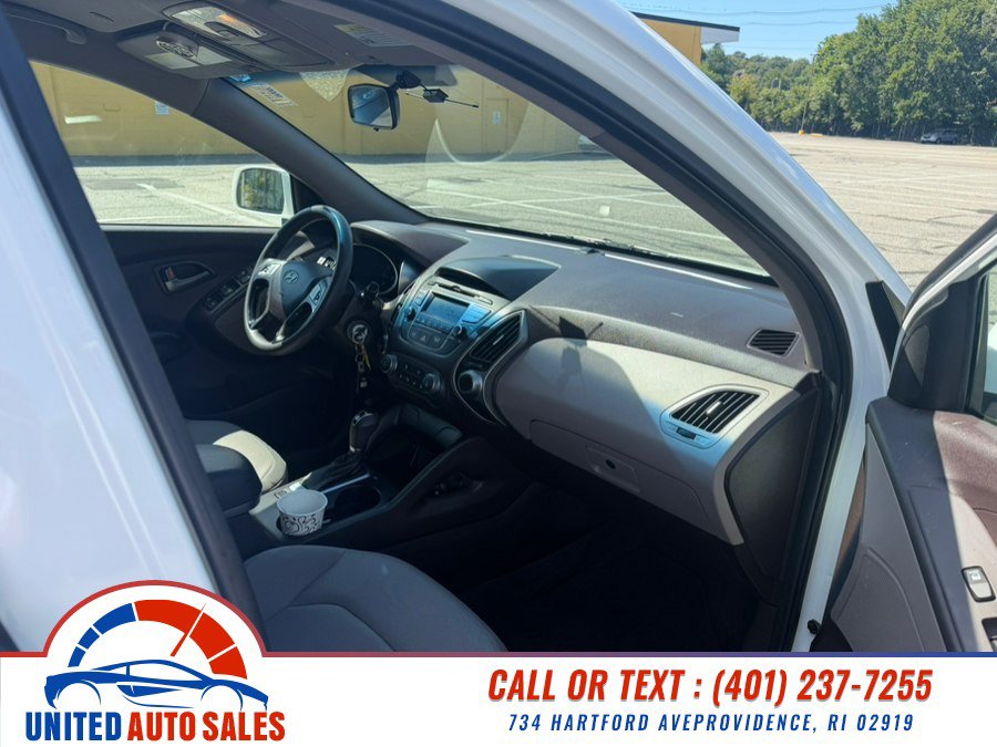 Used 2015 Hyundai Tucson GLS AWD/4WD image 11