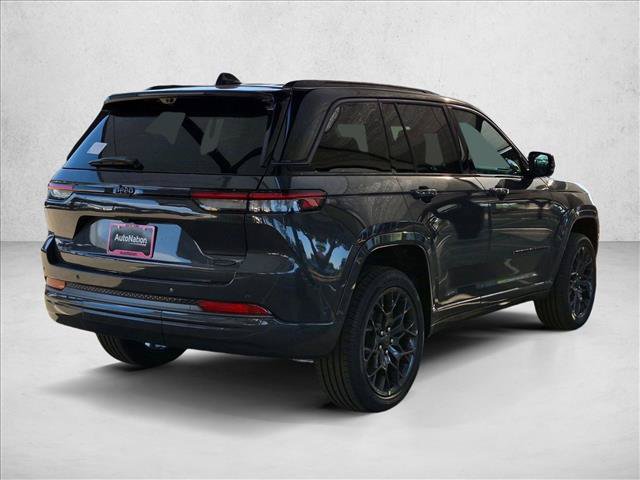 New 2026 Jeep Grand Cherokee Summit w/ Obsidian Package AWD/4WD image 2
