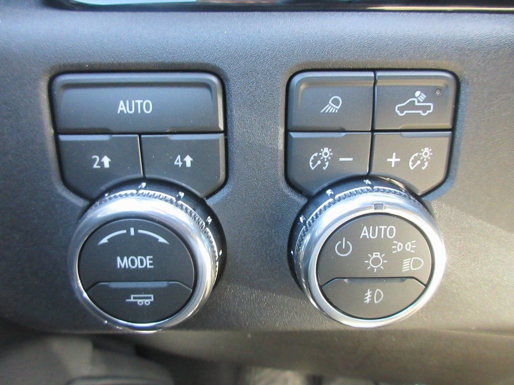 New 2026 GMC Sierra 1500 SLT w/ SLT Premium Plus Package image 18