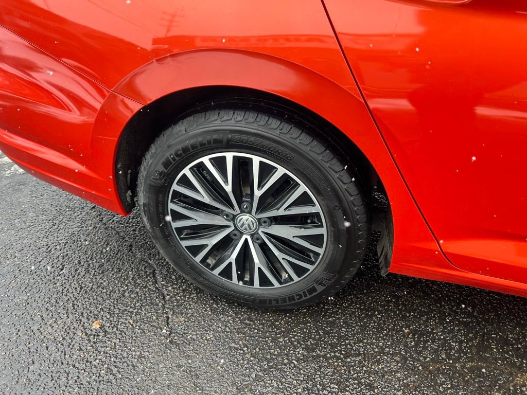 Used 2019 Volkswagen Jetta SE image 32