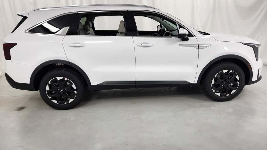 New 2026 Kia Sorento S w/ S Panoramic Sunroof Package AWD/4WD image 2