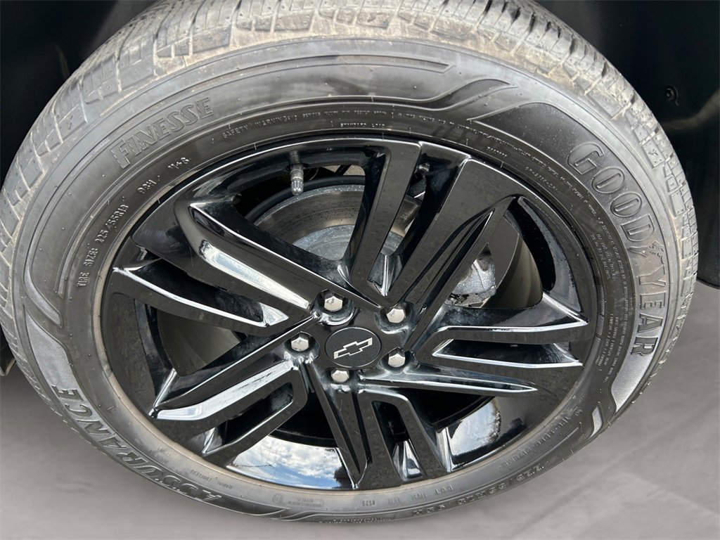 Used 2025 Chevrolet Trax ACTIV w/ Driver Confidence Package image 14