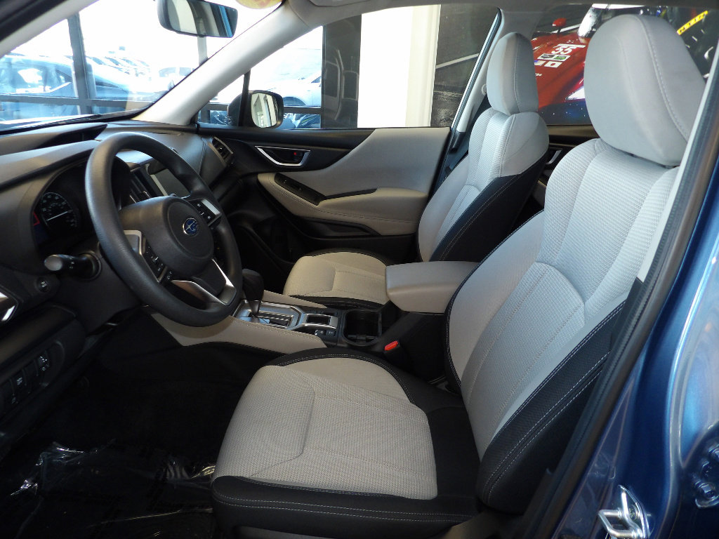 Used 2024 Subaru Forester AWD/4WD image 25