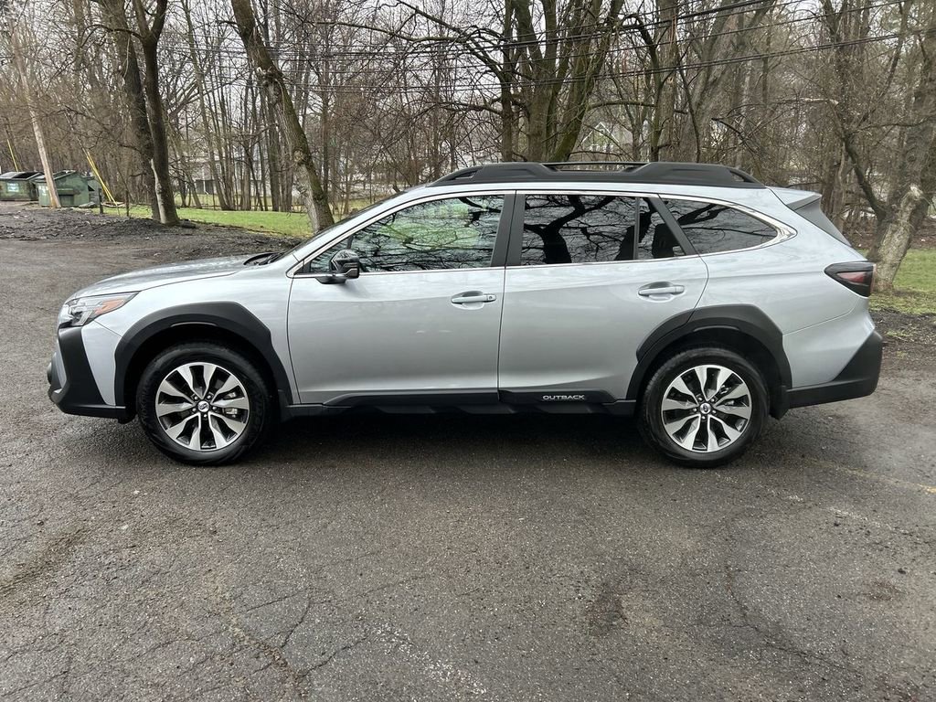 Certified 2025 Subaru Outback Limited XT w/ Popular Package #2 image 5