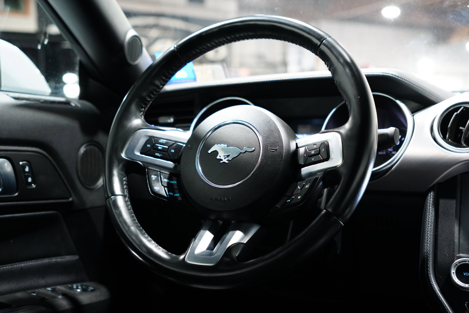 Used 2023 Ford Mustang Premium image 13