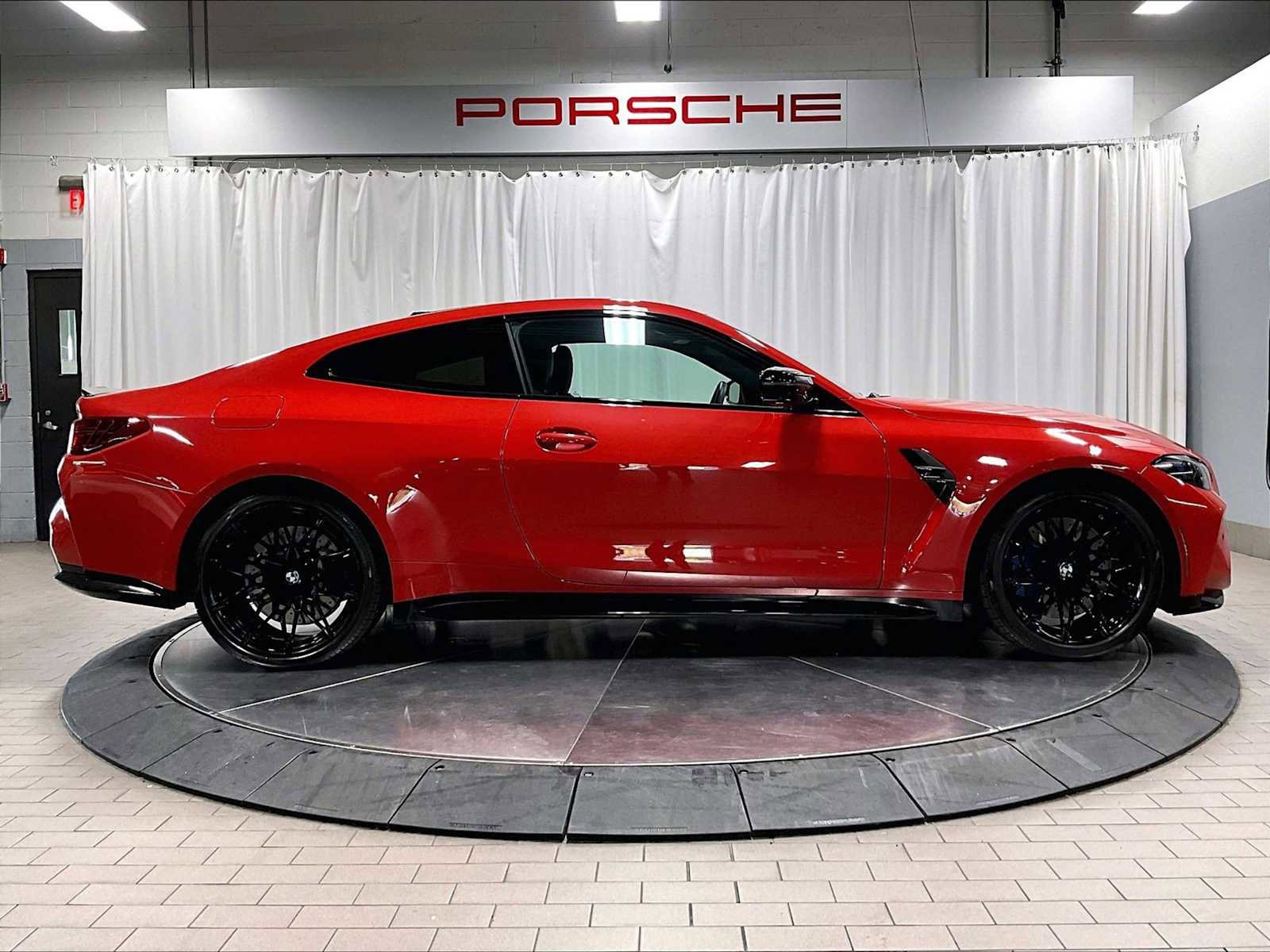 Used 2025 BMW M4 Competition image 11