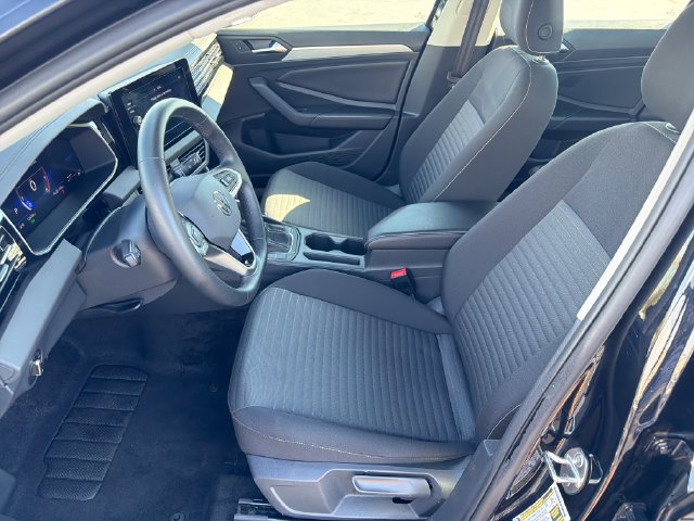 Used 2026 Volkswagen Jetta S FWD image 9